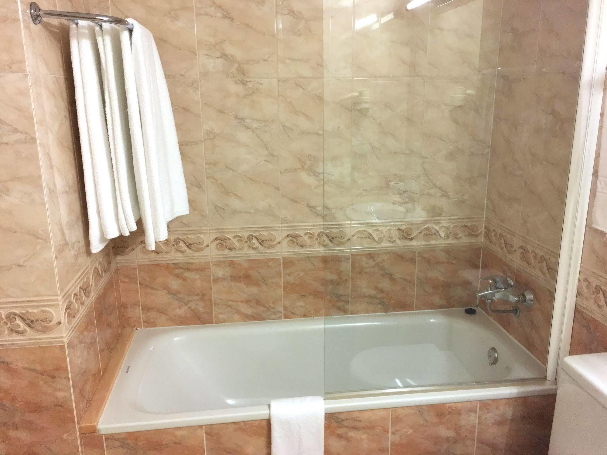 Hotel Octavia Cadaqués Dış mekan fotoğraf