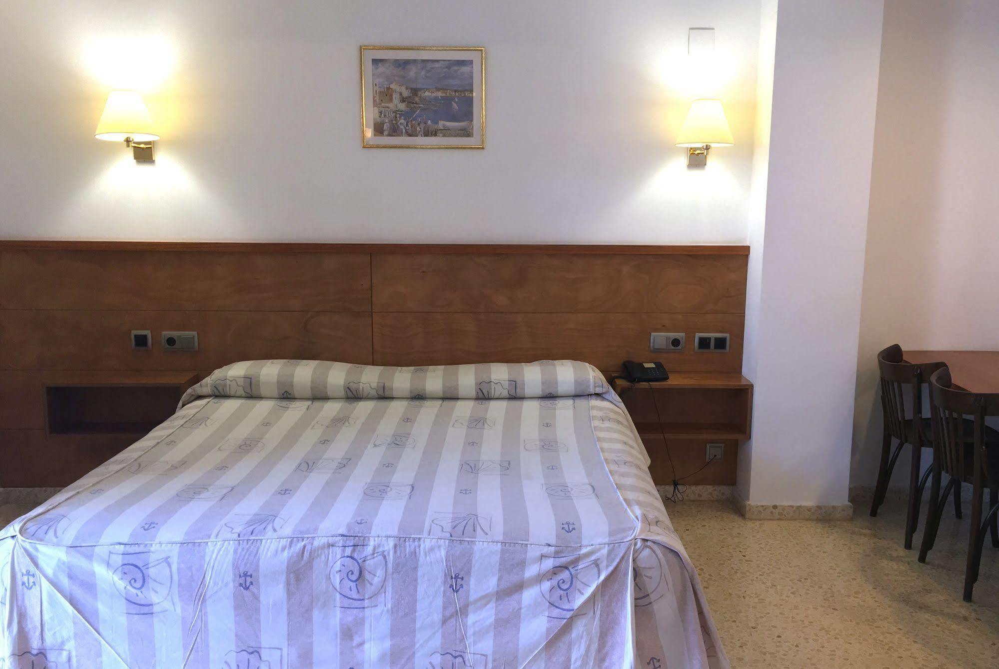 Hotel Octavia Cadaqués Dış mekan fotoğraf